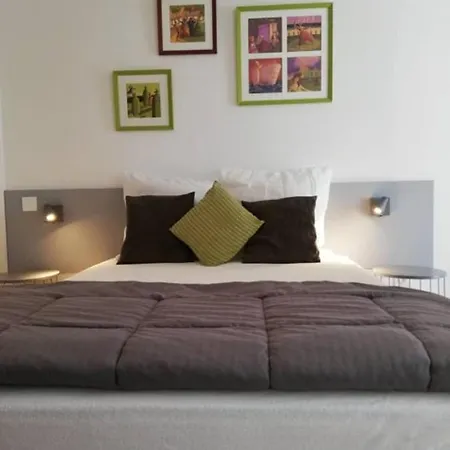 33 Ter Bon Pied A Terre Apartment La Rochelle (Charente-Maritime)